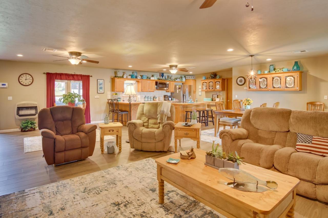 Cozy Lake Eufaula Hideaway With Fire Pit And Hot Tub! Экстерьер фото