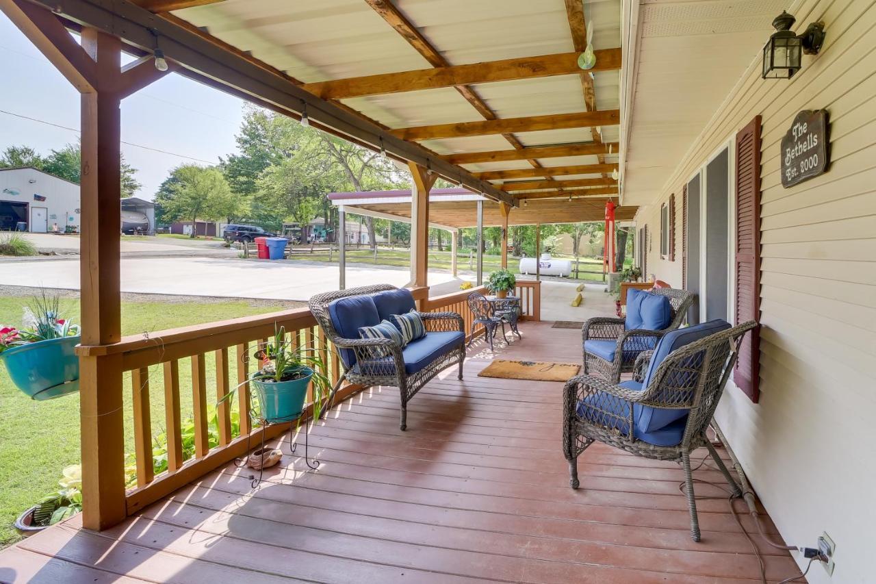 Cozy Lake Eufaula Hideaway With Fire Pit And Hot Tub! Экстерьер фото