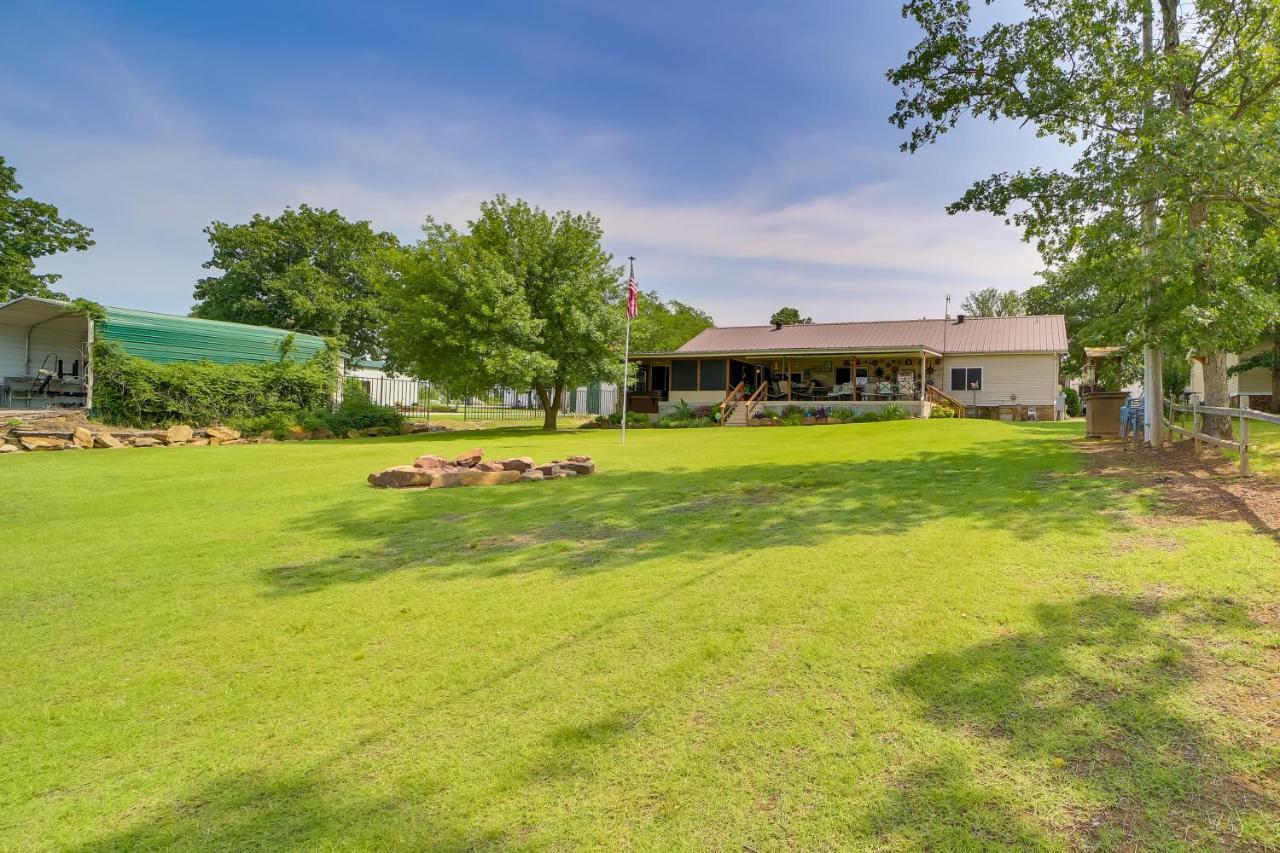 Cozy Lake Eufaula Hideaway With Fire Pit And Hot Tub! Экстерьер фото